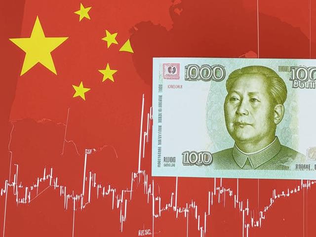 Рубль теряет позиции: нефть дешевеет, а китайская валюта укрепляется