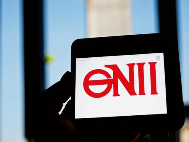 Eni пересмотрела прогноз на год и увеличила обратный выкуп акций на 400 млн евро