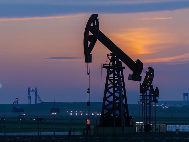 ОПЕК+ подтверждает намерение продлить квоты на добычу нефти до 2026 года